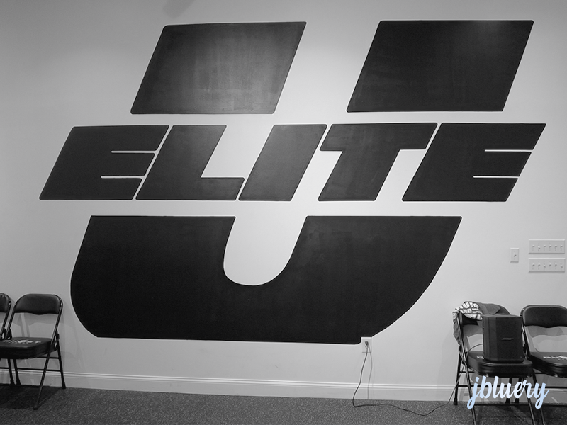 jbluery does mural for Elite Gym's new location in coral way!